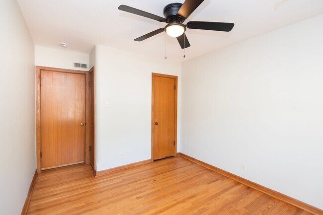 Building Photo - 89 Willmore Rd