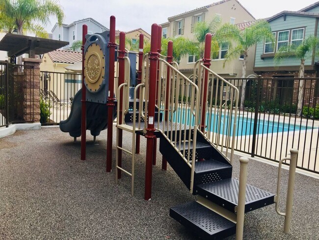 Building Photo - Stunning 4-Bedroom Home in Gated Tribella Community!