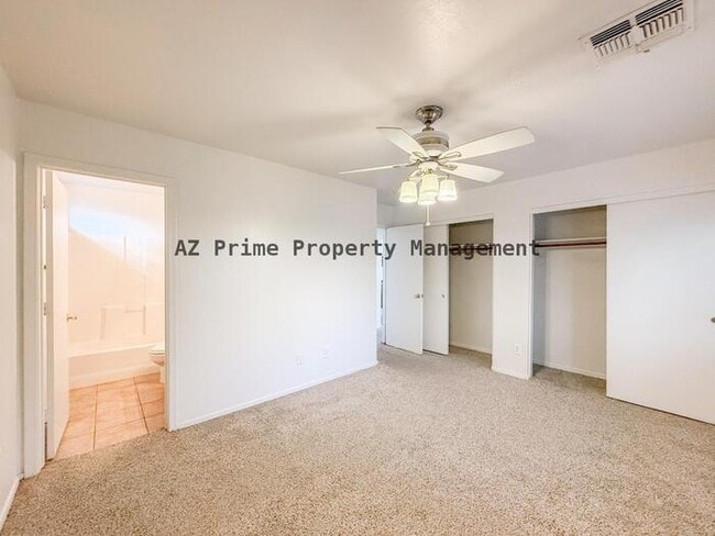 Building Photo - 12605 W Shaw Butte Dr