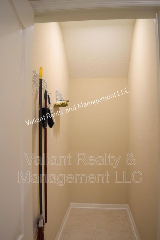 Building Photo - 15849 Tisons Bluff Rd