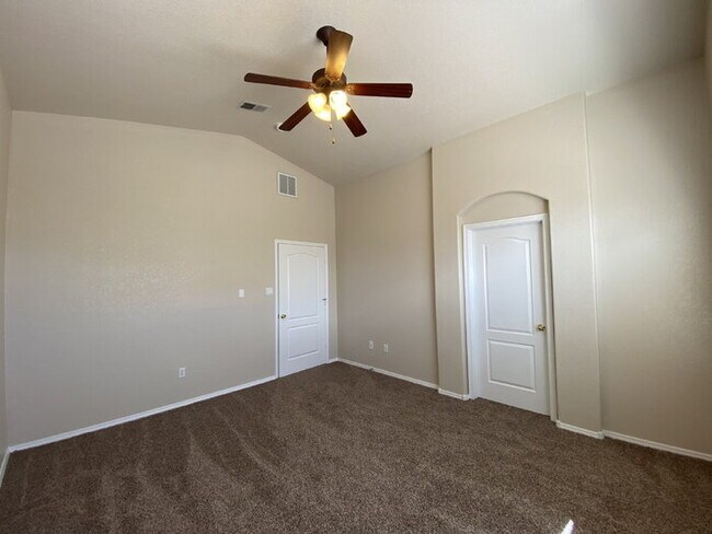 Building Photo - 4BR in Cabezon Subdivision