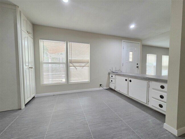 Building Photo - 5660 Honea Egypt Rd