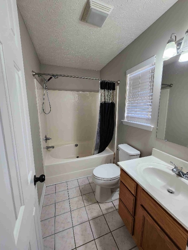 Building Photo - 8065 Resin Rd