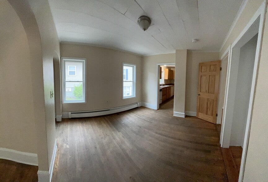 dining room - 28 School St