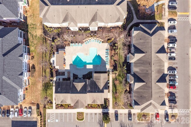 Building Photo - 9047 Meadow Vista Rd