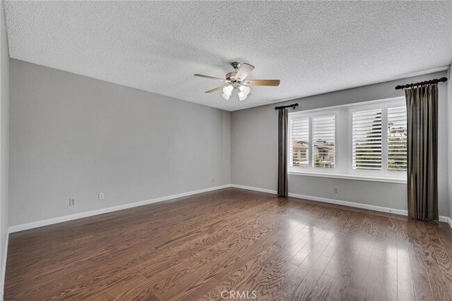 Building Photo - 12160 Crystal Ridge Way