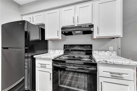 Building Photo - 2732 N Sierra Ave