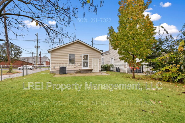 Building Photo - 967 S Jackson St