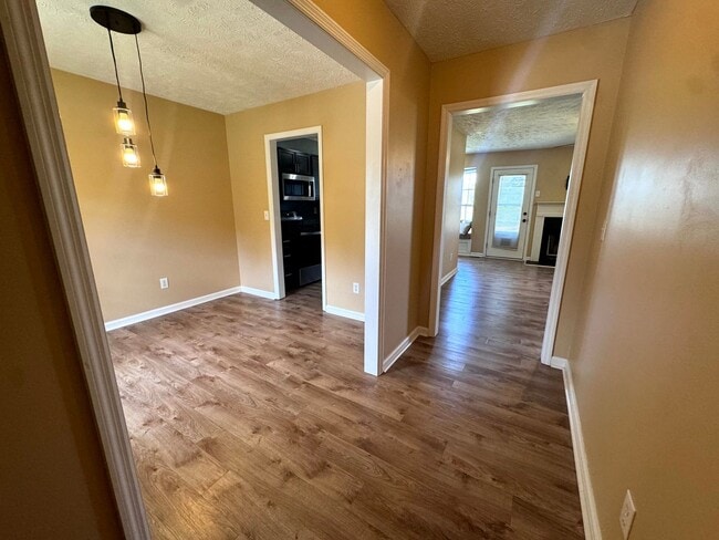 Building Photo - 109 Belle Boyd Dr