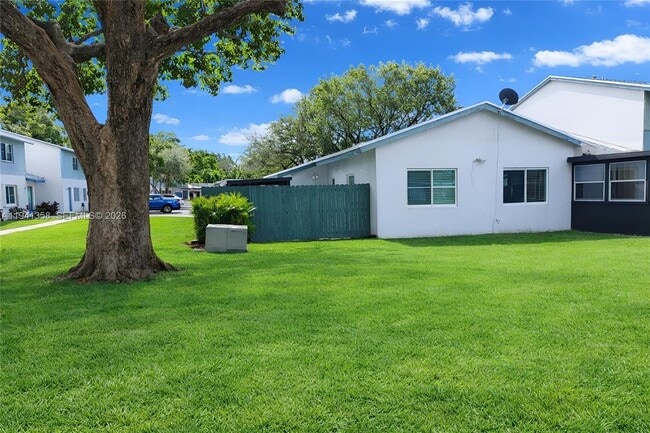 Building Photo - 7441 W Sunrise Blvd