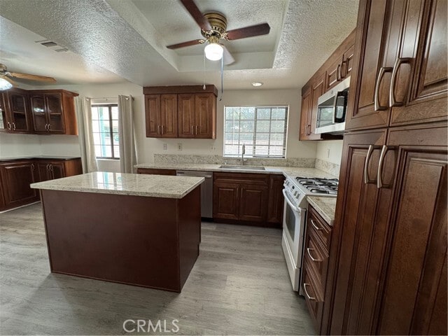 Building Photo - 5139 Via Del Valle St