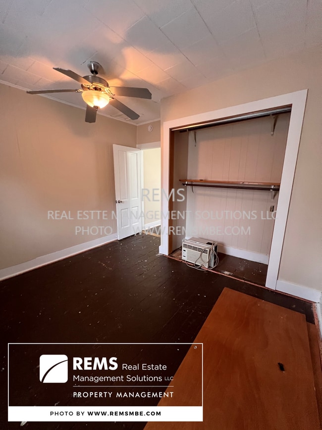 Building Photo - 626/628 4th Avenue