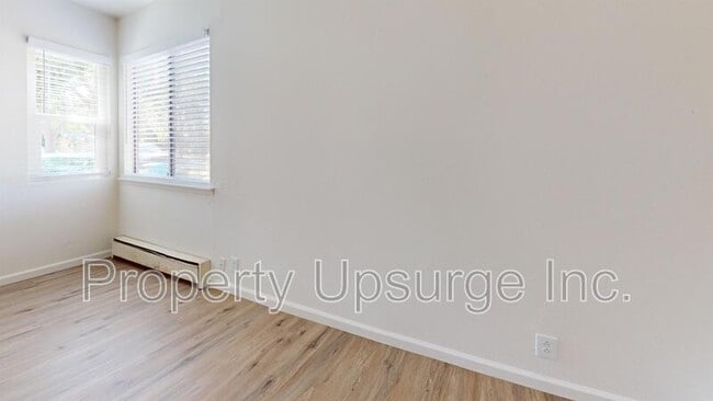 Building Photo - 1625 Robinson St