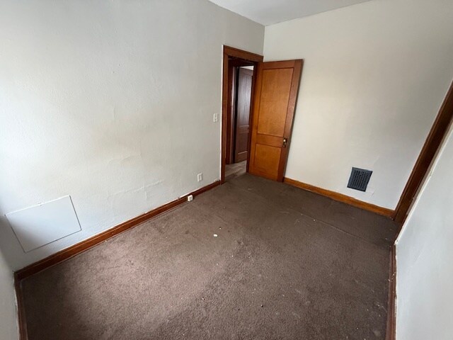 Building Photo - 3905 Brooklyn Ave