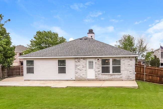 Building Photo - 5308 Emmeryville Ln
