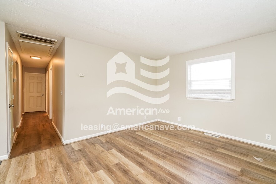 Building Photo - 1629 Knox St