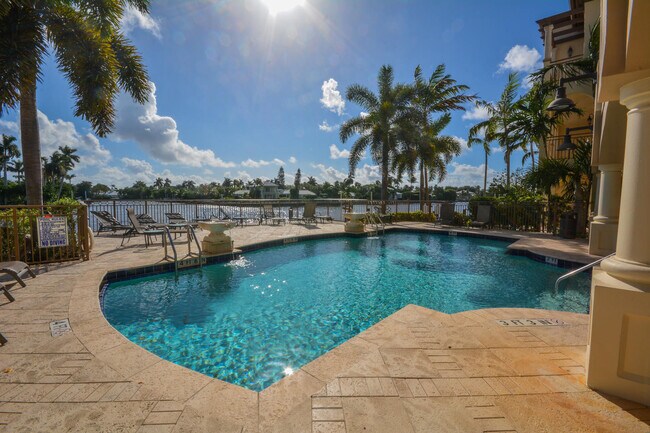Building Photo - 3033 Waterside Cir