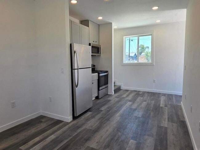 Building Photo - 1819 Oakshire Ct