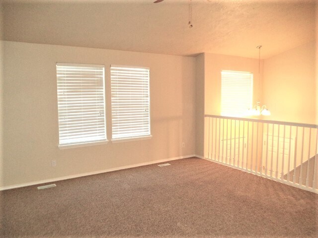Building Photo - 2344 N Ayrshire Pl