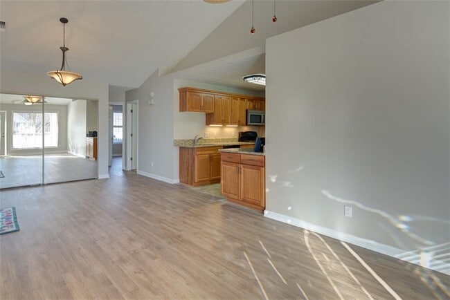 Building Photo - 1109 Rook Pl