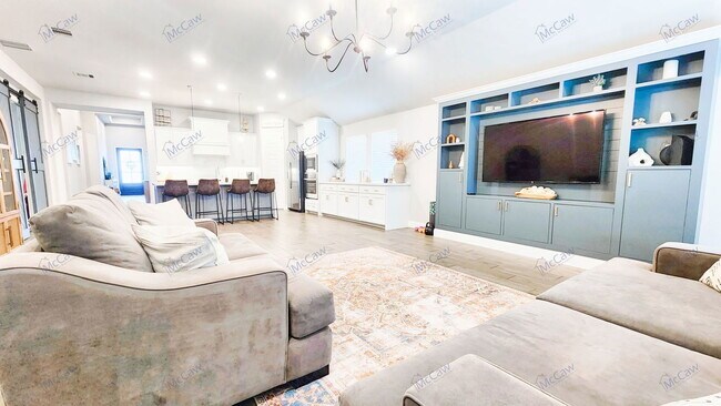 Building Photo - 817 Knoxbridge Rd