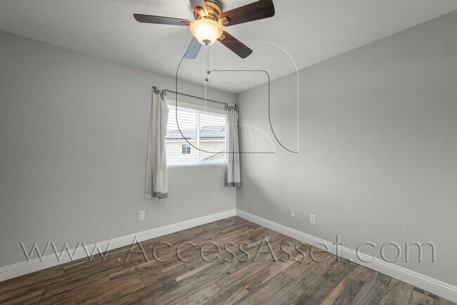 Building Photo - 25448 Lavender Cir