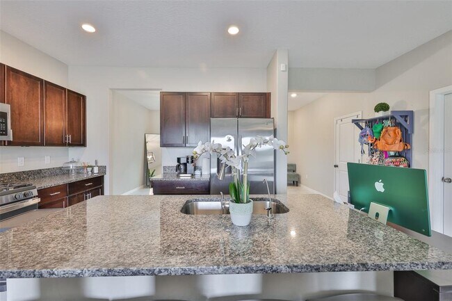 Building Photo - 9454 Channing Hill Dr