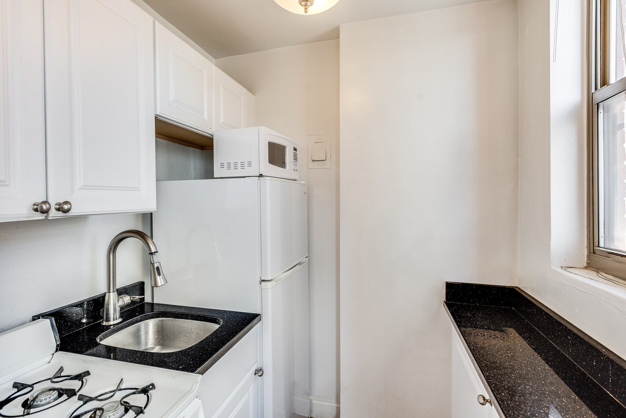 Building Photo - 1121 ARLINGTON Blvd