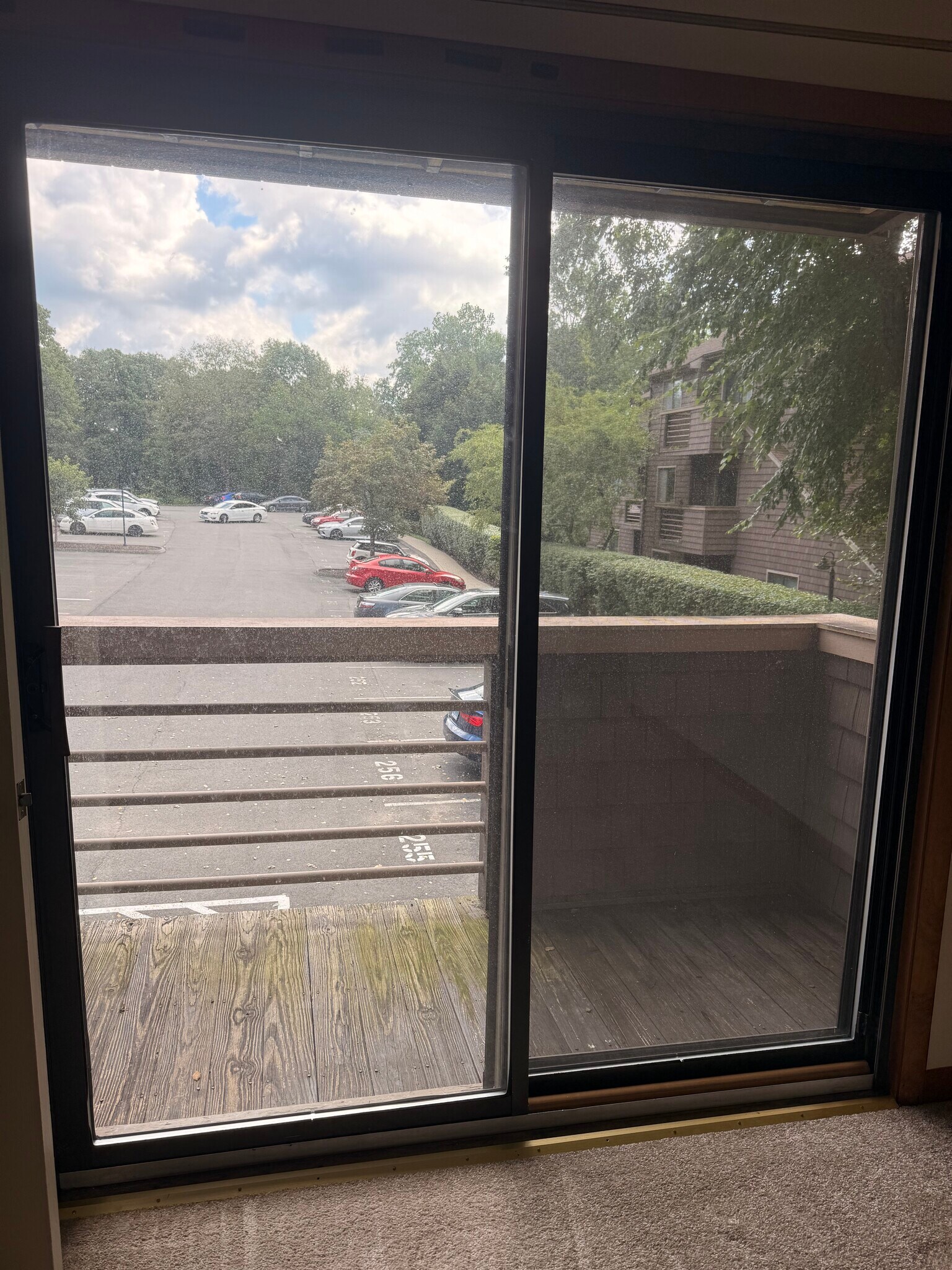 Deck - 166 Old Brookfield Rd