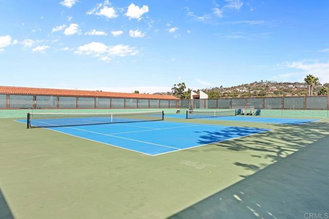 Building Photo - 2505 Navarra Dr