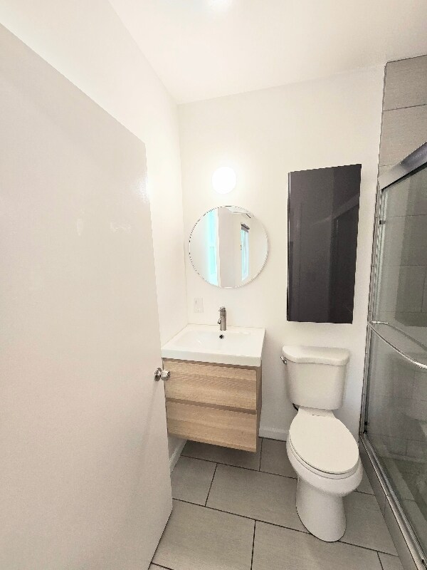 Building Photo - 3121 Larga Ave