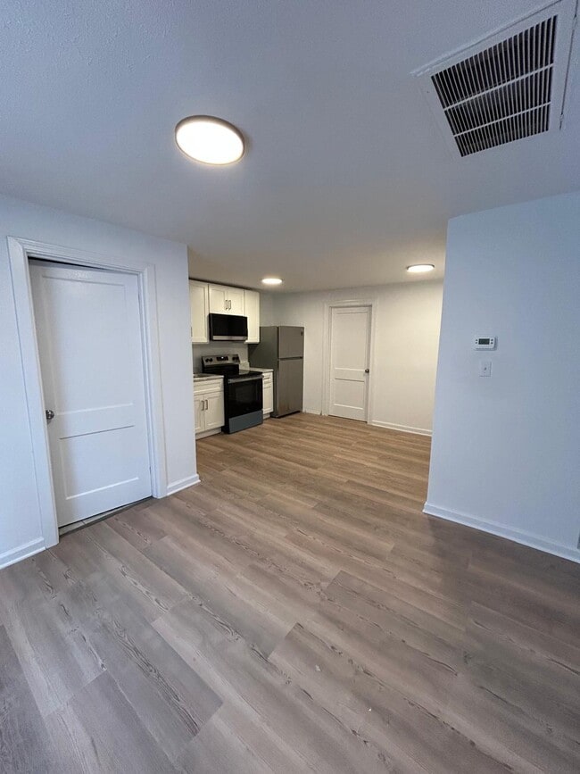 Building Photo - 2916 Portland Ave