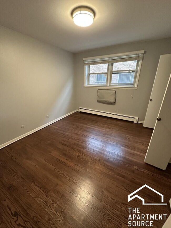 Building Photo - 8644 Skokie Blvd