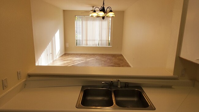 Building Photo - Kekuilani Villas in Villages of Kapolei