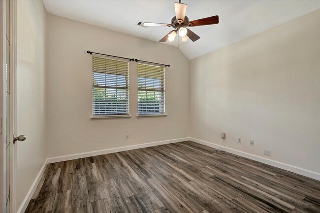 Building Photo - 2291 Catalonia Cove