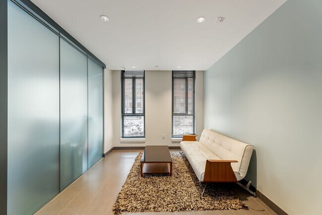 Building Photo - 691 Massachusetts Ave