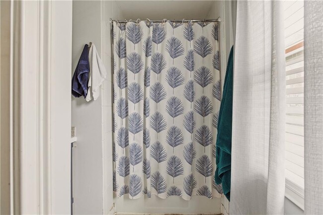 Building Photo - 9 Bacheller St