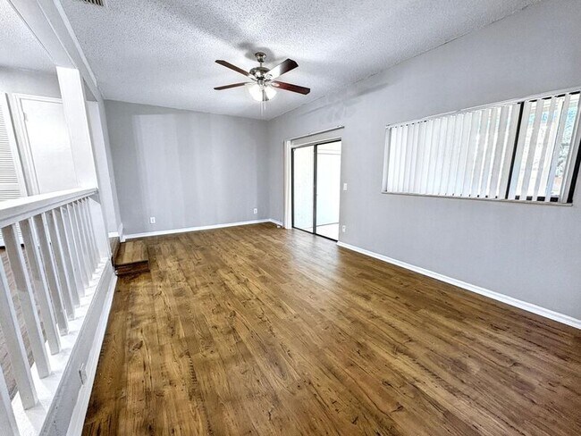 Building Photo - 12715 N 57th St