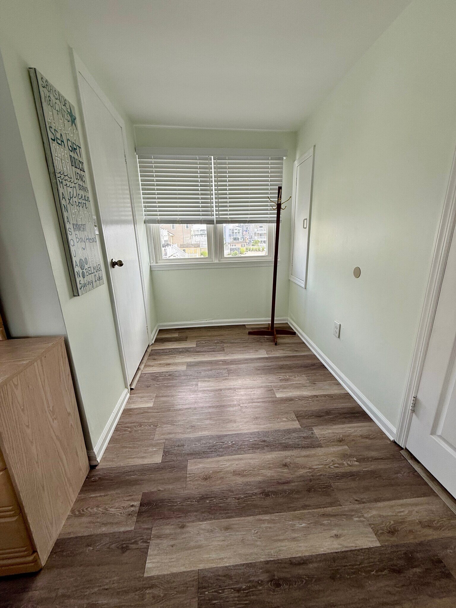 Master Bedroom - 435 Harborside Dr W