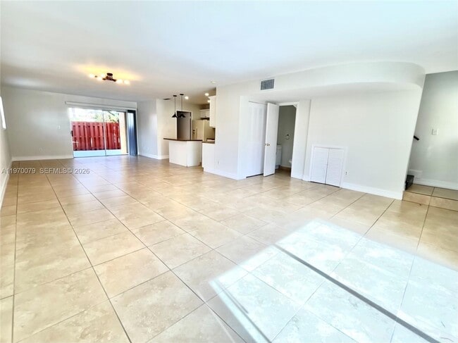 Building Photo - 13725 SW 84th St