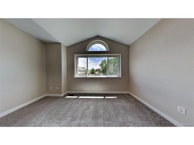 Building Photo - Refined Louisville Townhome — Garage, Gas ...