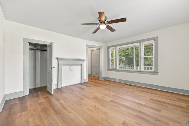 Building Photo - 517 McKinley Ave