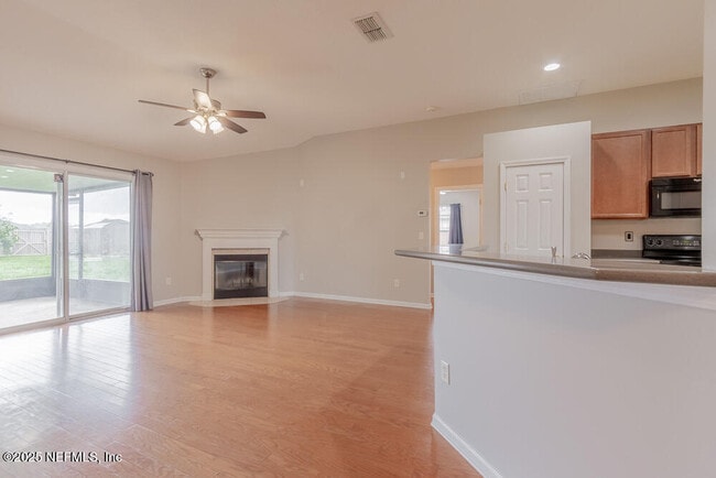 Building Photo - 3339 Burgandy Branch Dr