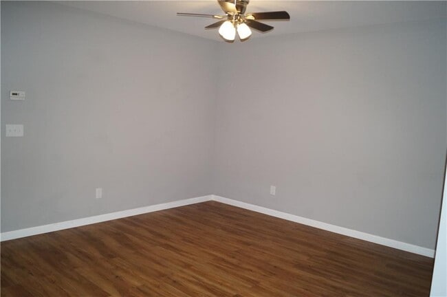 Building Photo - 2839 Meridian Pl