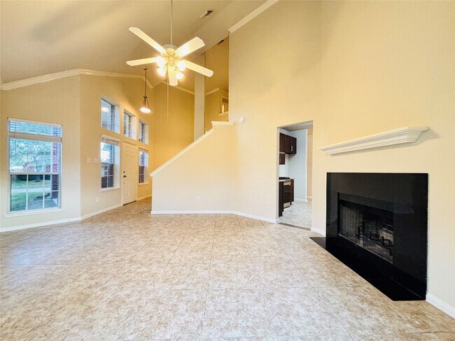 Building Photo - 16318 Bettong Ct