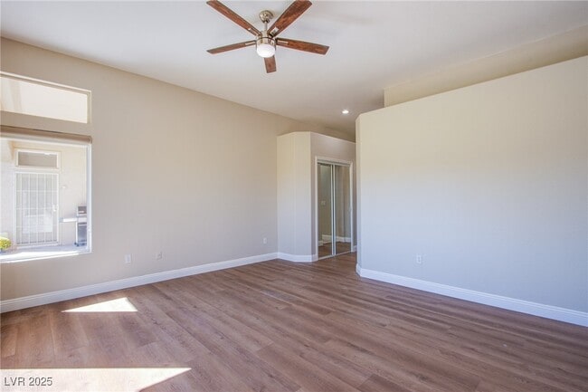 Building Photo - 2660 Crown Ridge Dr