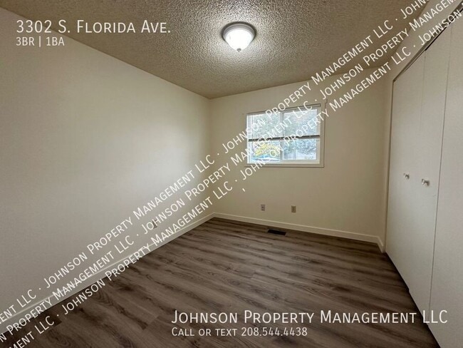 Building Photo - 3302 S Florida Ave