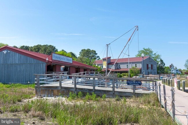 Building Photo - 207 Dodson Ave