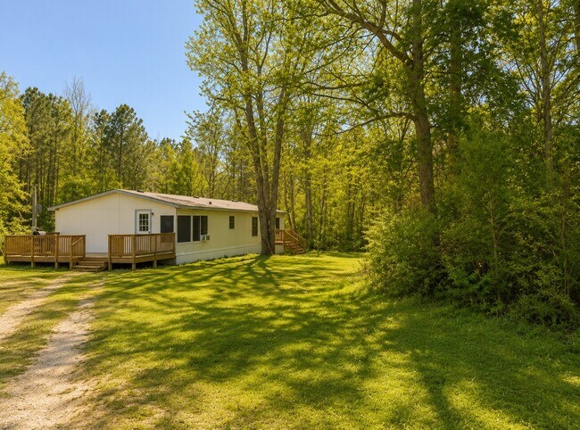 Building Photo - 13142 FM 1484 Rd