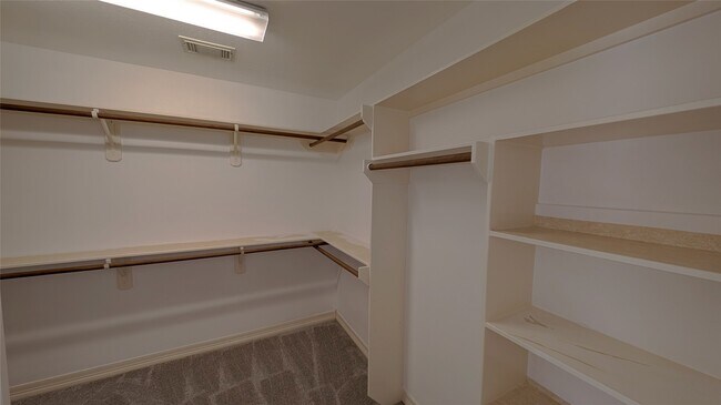 Building Photo - 16522 Pinon Vista Dr